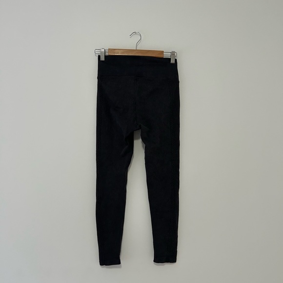 Aerie EUC Seamless Legging Dark Grey Size M - Picture 2 of 3